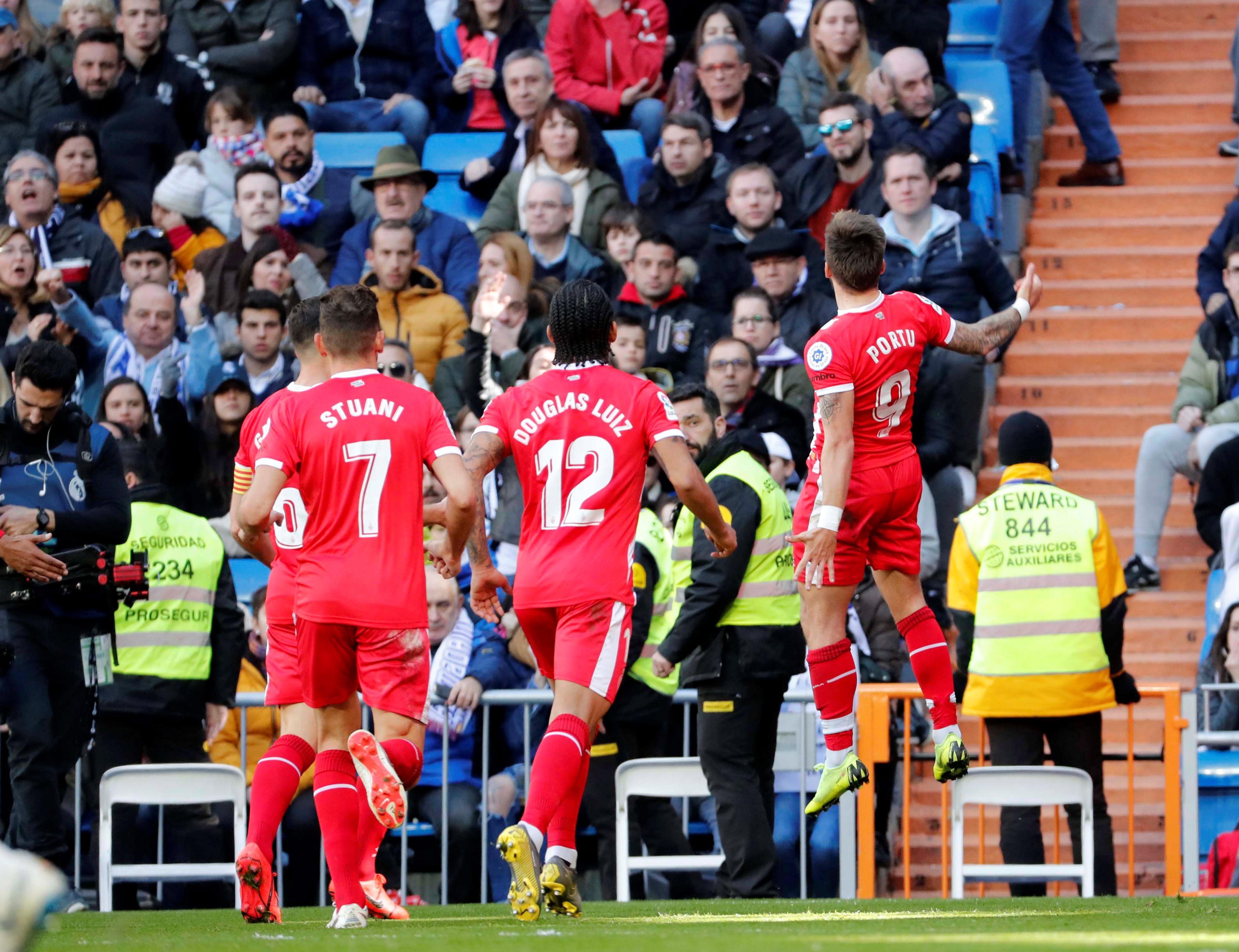 政危机及成 政危机及成