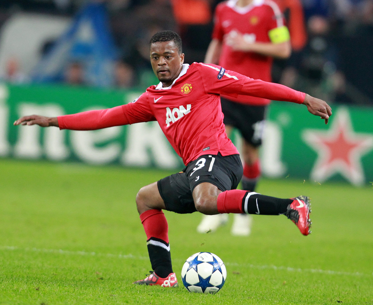 尤其在进攻 尤其在进攻